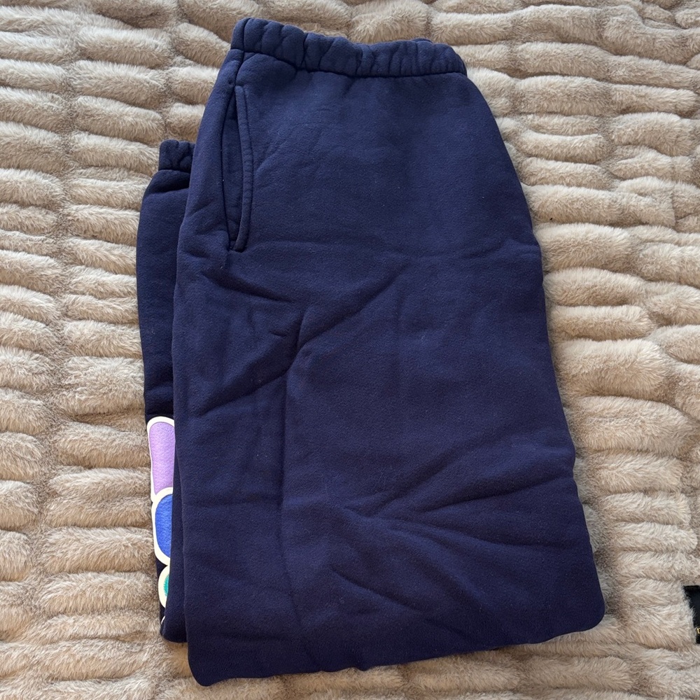 Madhappy Navy Joggers with Optimist Logo - Picture 4 of 5